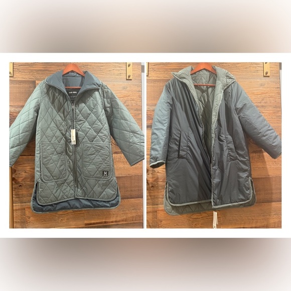 We Are4 Jackets & Blazers - We ARE4 Quilted REVERSIBLE Utility Jacket - Green